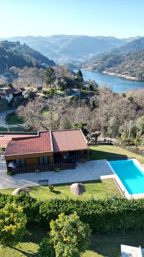 Casa Dos Cortinhais วีเอย์รา ดู มีโญ ภายนอก รูปภาพ
